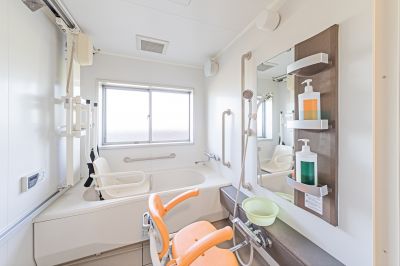 Best Accessible Bathing Contractors in Athens, TX